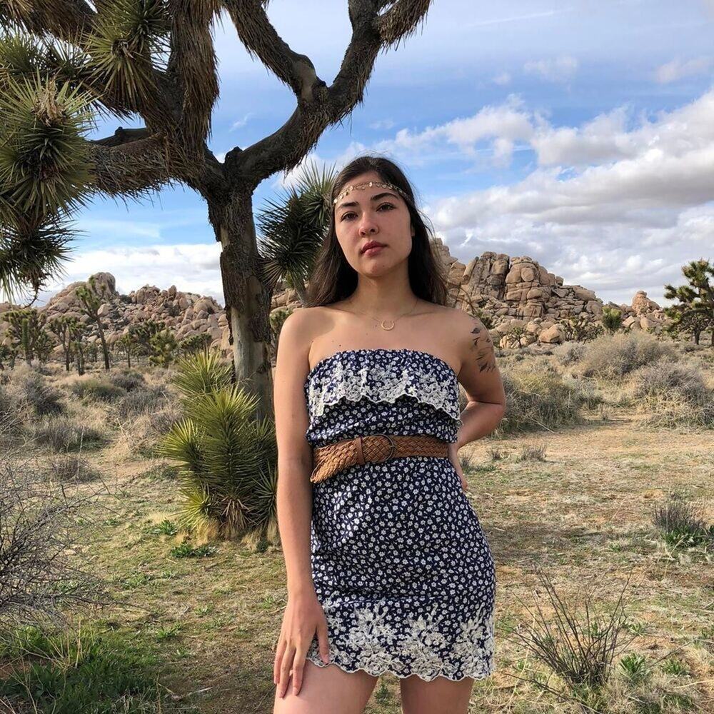 Floral Strapless Mini Dress 🕊